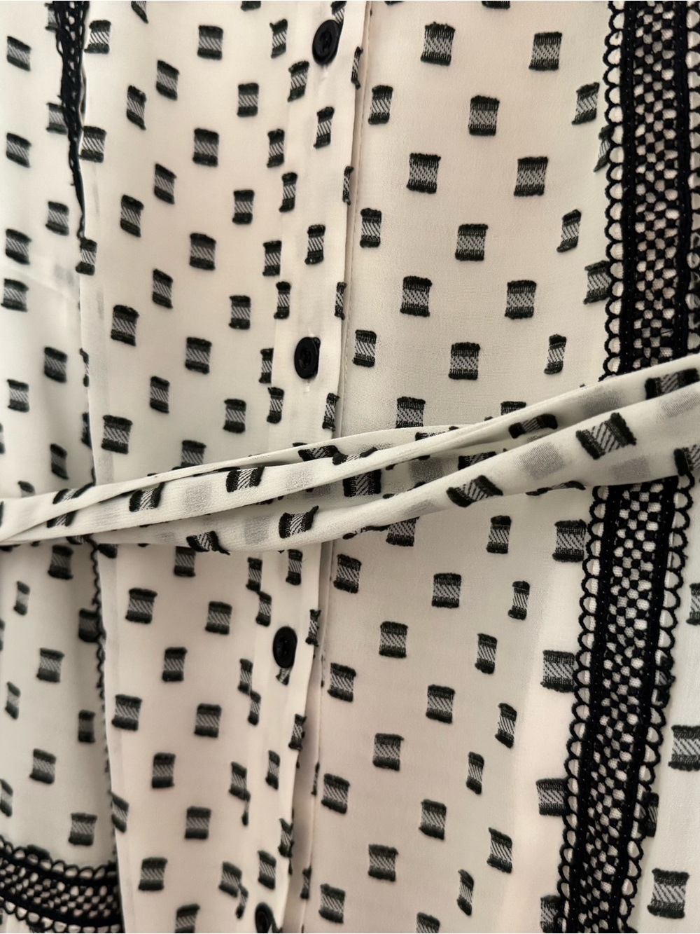 Shoshanna White Midi Dress with Black Geometric Print size 4 - Picture 4 of 10
